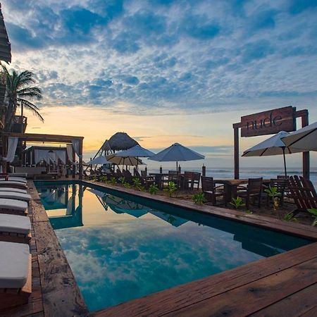Hotel Nude Zipolite & Beach Club Esterno foto